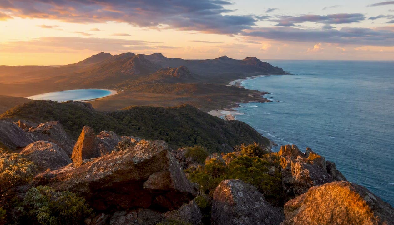 Best Scenic Australia Prints by Region: Curated Gallery Picks