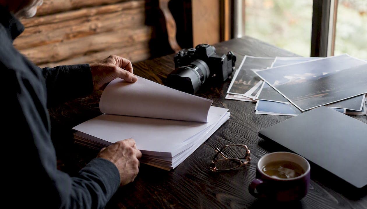 Editorial vs. Commercial Use: The U.S. Licensing Guide
