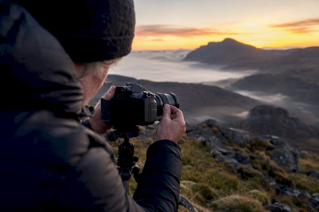 Hyperfocal Distance for Landscape: A Field-Ready Guide