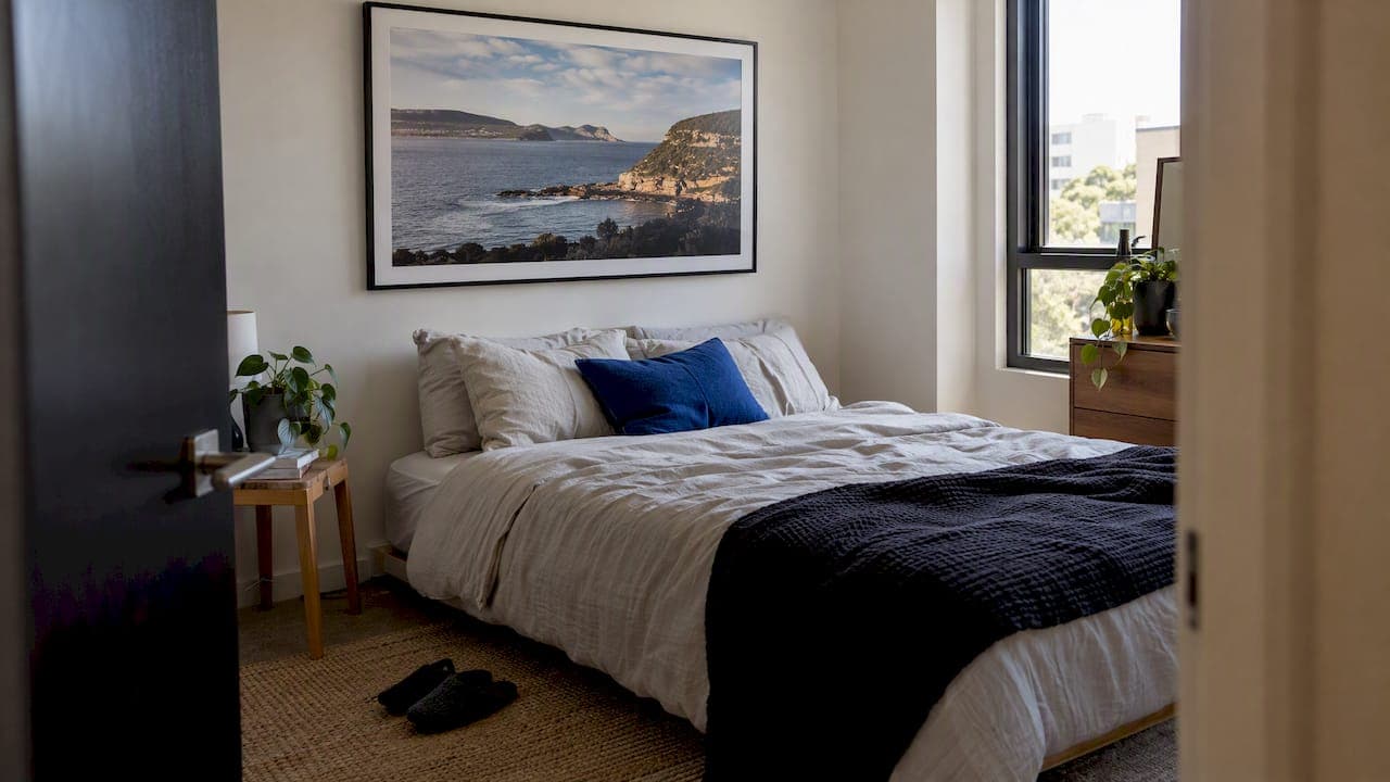 Art for Small Spaces: Scale, Placement and Light